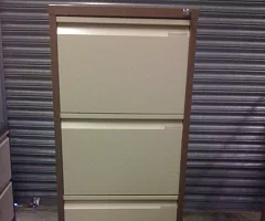 Картинка — Шкаф металлический с выдвижными ящиками 